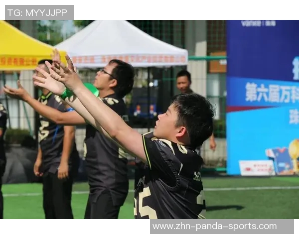 快船全队团建活动共赏橄榄球比赛并拍摄合影留念欢乐时光 快船全队团建活动共赏橄榄球比赛并拍摄合影留念欢乐时光