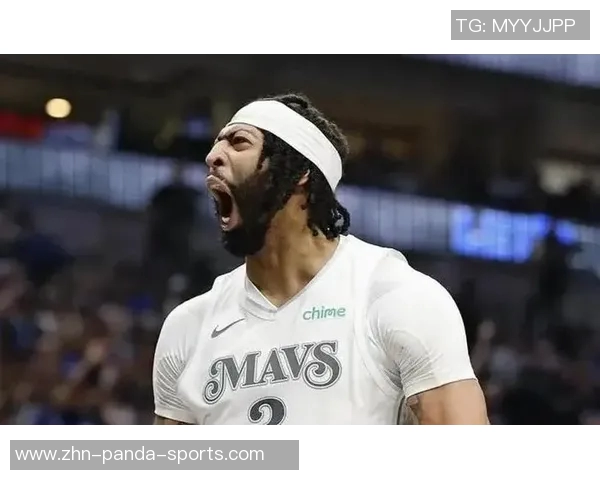 浓眉在训练营增重13斤展现更强壮体态引发球迷热议 浓眉在训练营增重13斤展现更强壮体态引发球迷热议