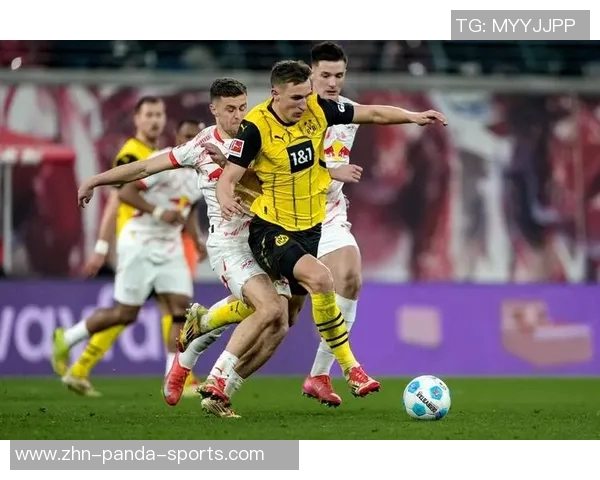 开场即发威鲍姆加特纳精彩垫射助莱比锡暂时领先多特