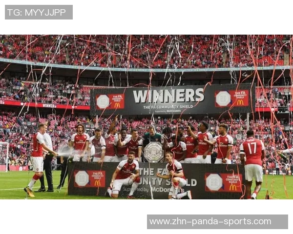 阿森纳海报热身欧冠战奥林匹亚科斯拉亚成为焦点明星