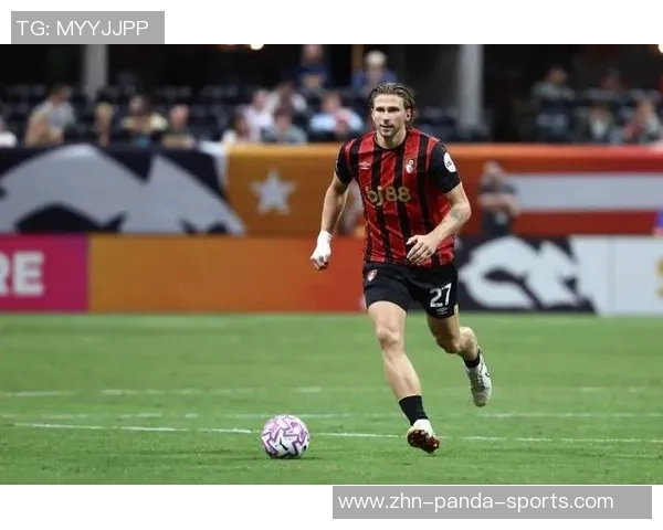 巴黎新援扎巴尔尼23岁表现抢眼空门救险助球队稳固主力地位