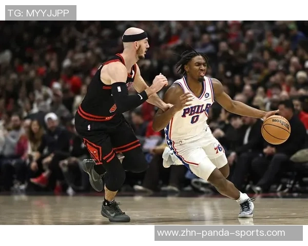 德拉蒙德底角三分出手提前庆祝却意外打铁引发全场哄笑